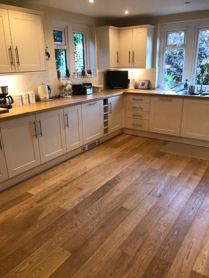 Cotswolds Luxury House In Central Bourton Large Sleeps 2-11. Pet Friendly. Eksteriør bilde